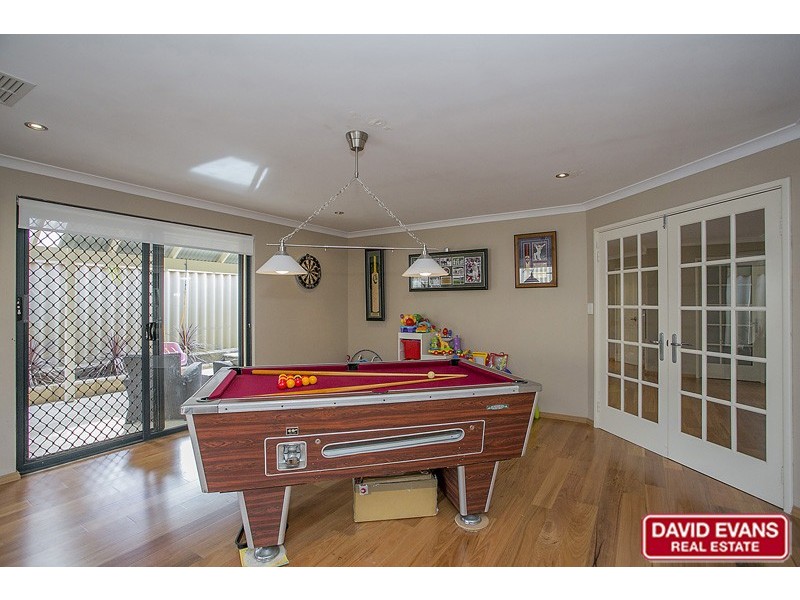 34 Shropshire Crescent, Butler WA 6036