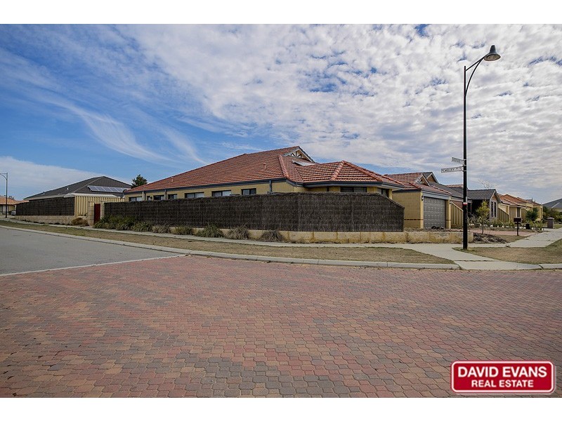 34 Shropshire Crescent, Butler WA 6036
