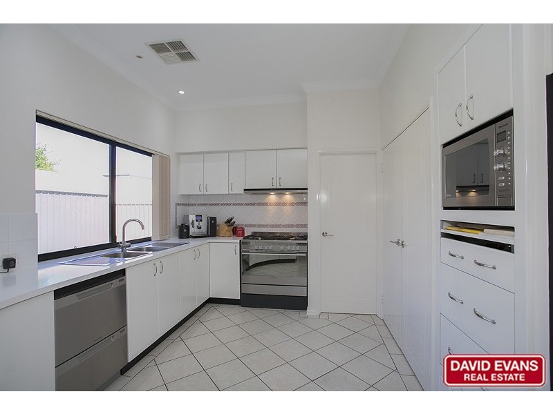 43 Carlow Way, Darch WA 6065