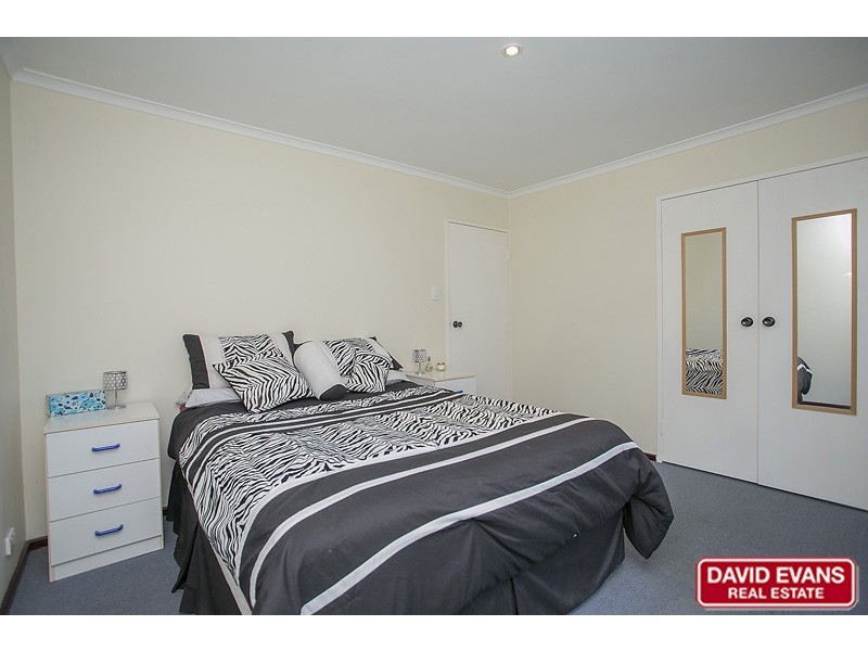 44 Redfin Crescent, Beldon WA 6027