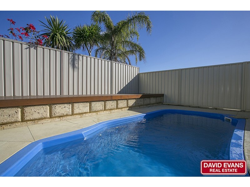 95 Kemp Street, Pearsall WA 6065