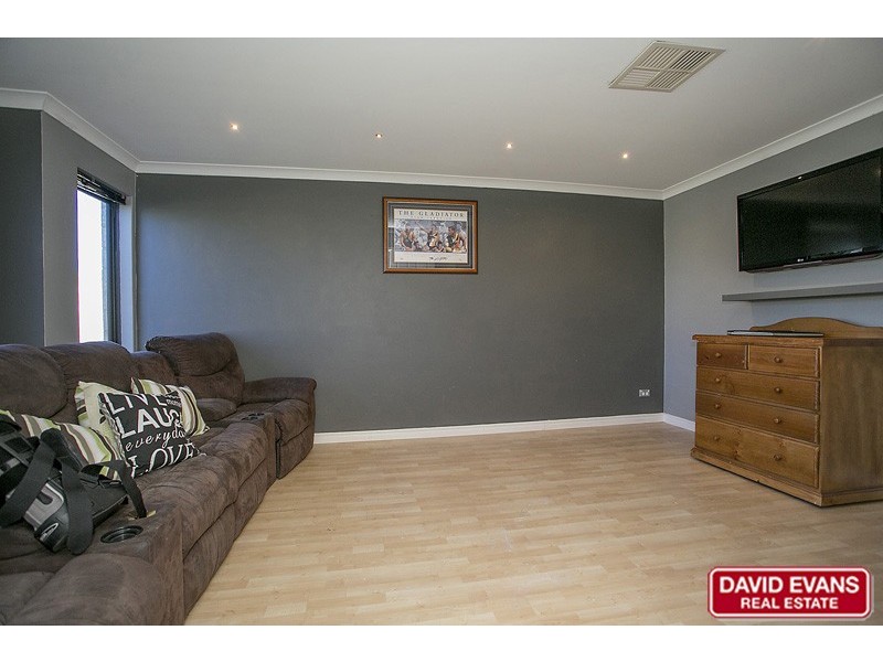 95 Kemp Street, Pearsall WA 6065