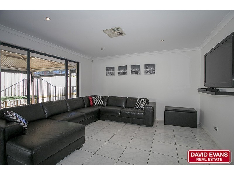 95 Kemp Street, Pearsall WA 6065