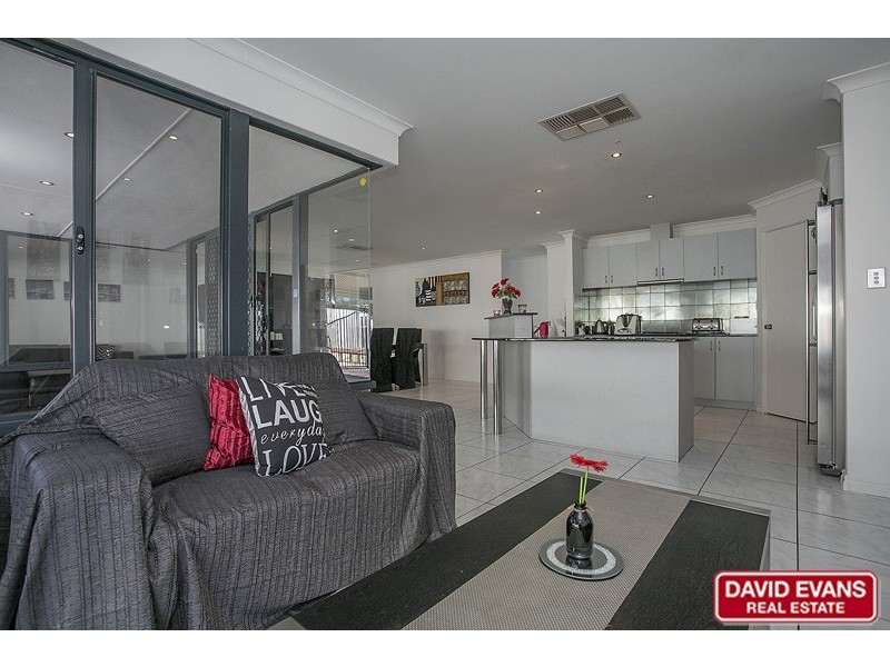 95 Kemp Street, Pearsall WA 6065