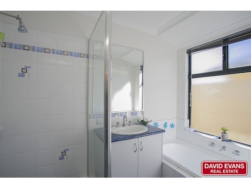 95 Kemp Street, Pearsall WA 6065