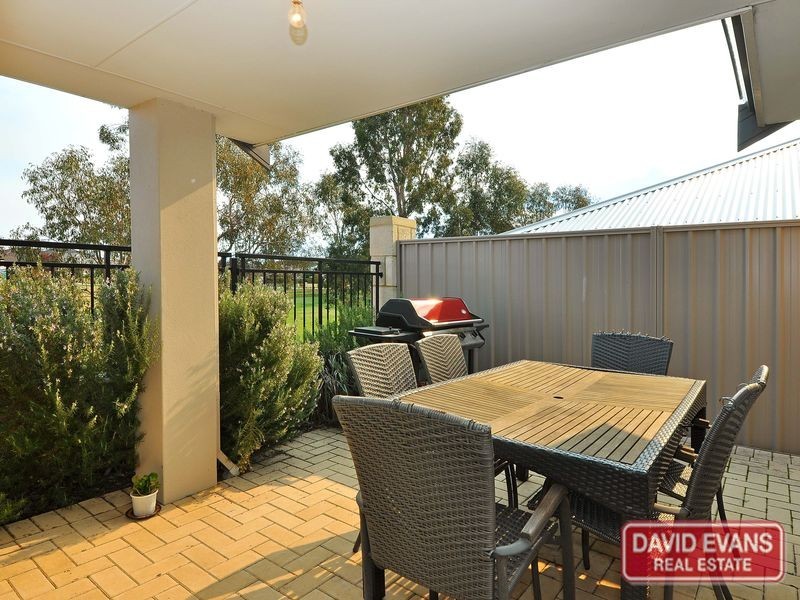 1/15 Crosthwait Circle, Tapping WA 6065