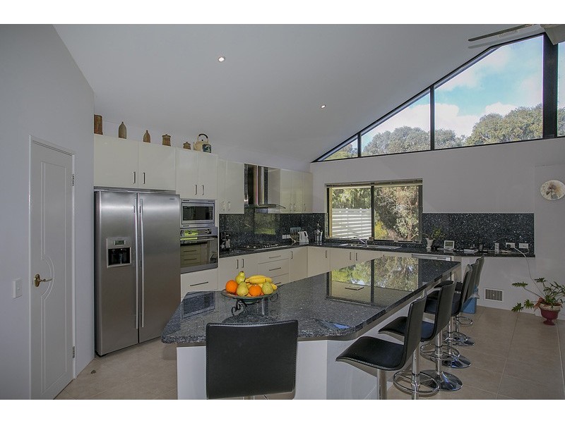 76 Ferguson Road, Gingin WA 6503