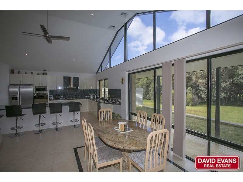 76 Ferguson Road, Gingin WA 6503