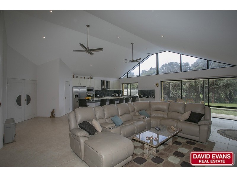 76 Ferguson Road, Gingin WA 6503