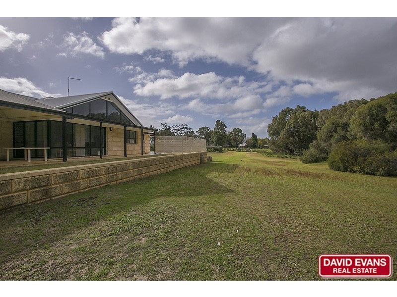 76 Ferguson Road, Gingin WA 6503