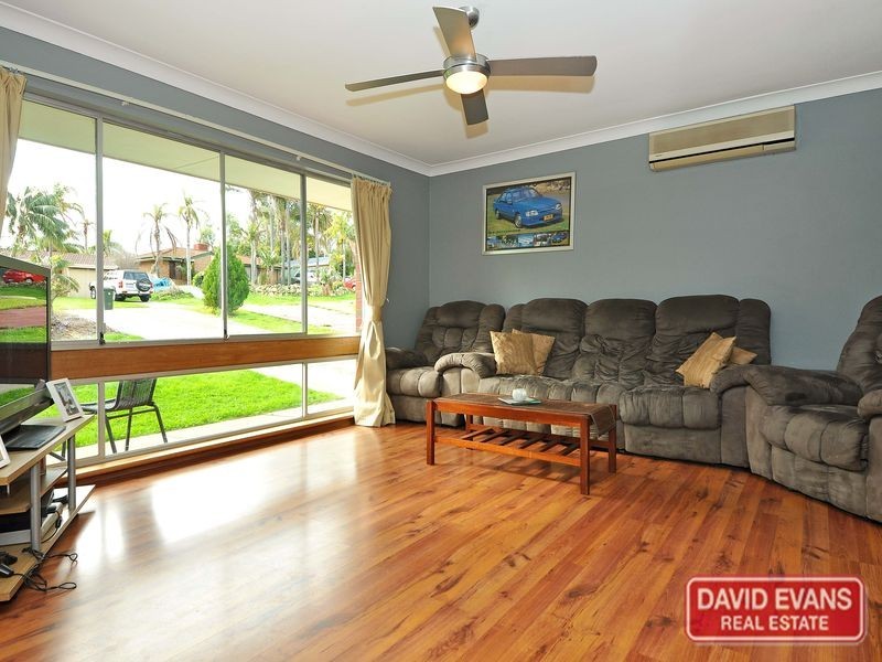9 Wallawa Street, Wanneroo WA 6065