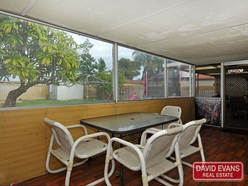 9 Wallawa Street, Wanneroo WA 6065