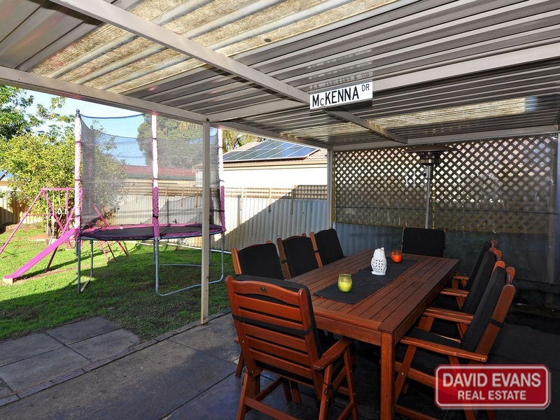 9 Wallawa Street, Wanneroo WA 6065