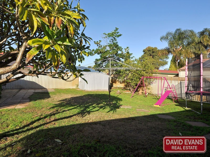 9 Wallawa Street, Wanneroo WA 6065