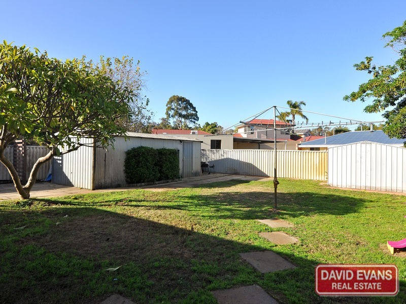 9 Wallawa Street, Wanneroo WA 6065