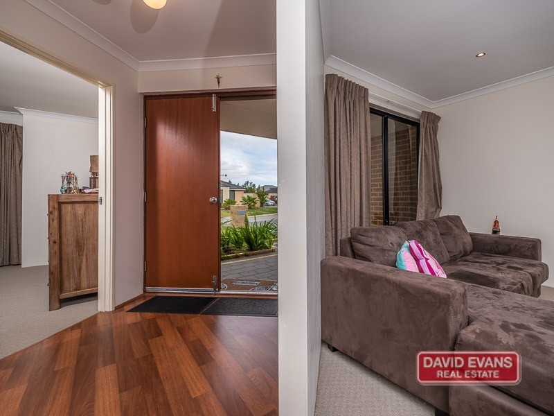 6 Vosnacos Way, Tapping WA 6065