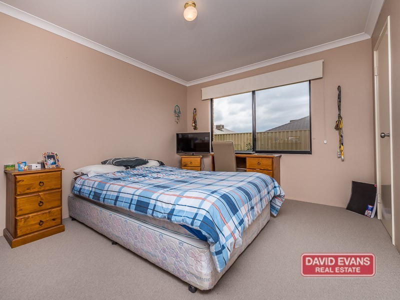 6 Vosnacos Way, Tapping WA 6065