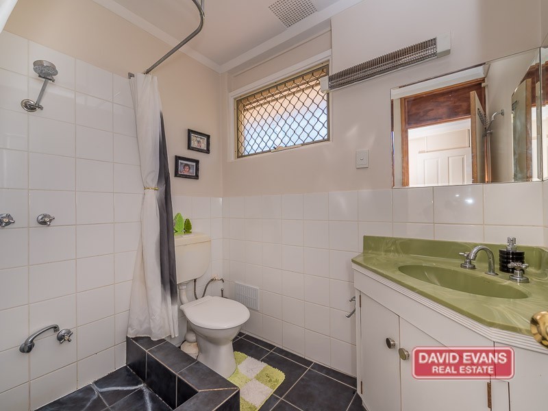 11B Neville Drive, Wanneroo WA 6065