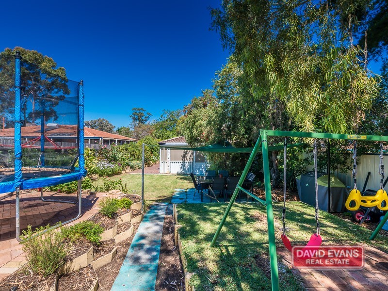 11B Neville Drive, Wanneroo WA 6065