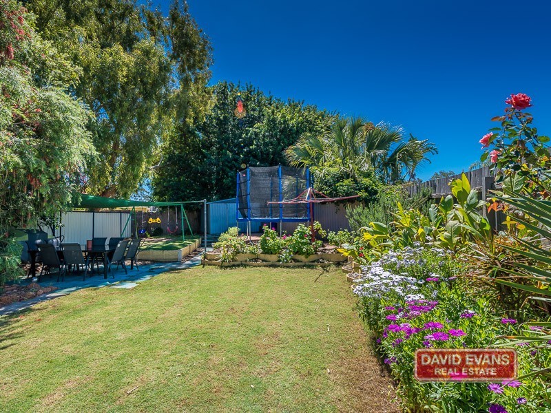 11B Neville Drive, Wanneroo WA 6065