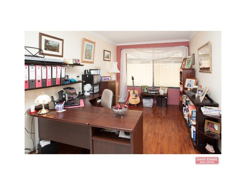 23 Kirkcaldy Terrace, Hocking WA 6065