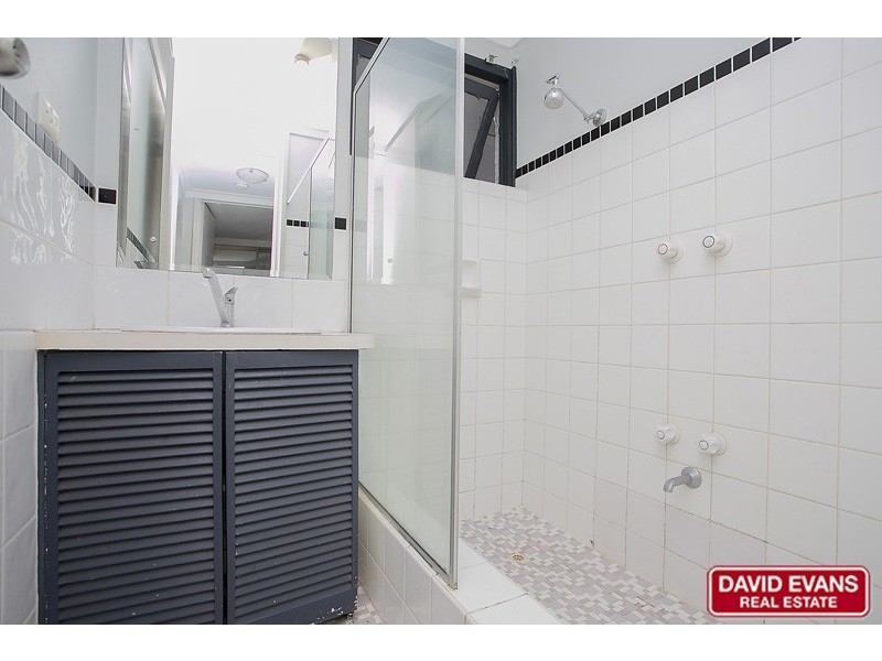 5 Dallas Crescent, Wanneroo WA 6065