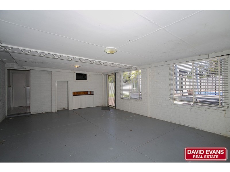 5 Dallas Crescent, Wanneroo WA 6065