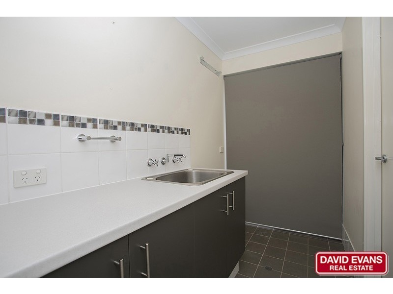 6 Zeppelin Way, Tapping WA 6065