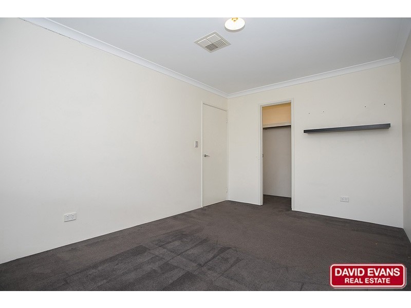 6 Zeppelin Way, Tapping WA 6065