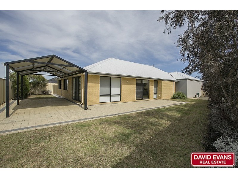 6 Zeppelin Way, Tapping WA 6065