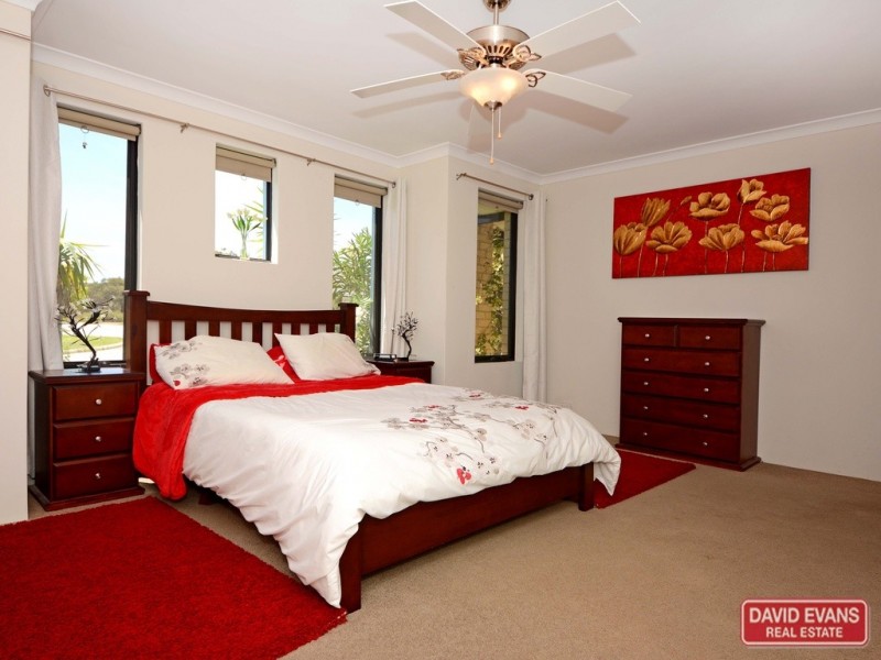 25 Mulwarrie Circle, Wanneroo WA 6065