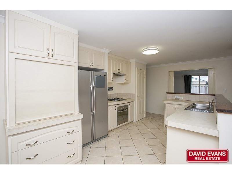 5 Griffiths Road, Sinagra WA 6065