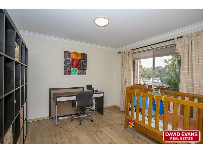 5 Griffiths Road, Sinagra WA 6065