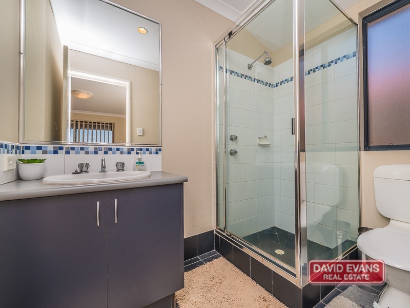 36 Bonannella Entrance, Sinagra WA 6065