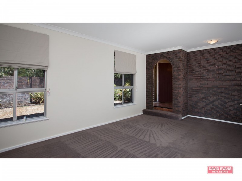 2 Nolyang Crescent, Wanneroo WA 6065