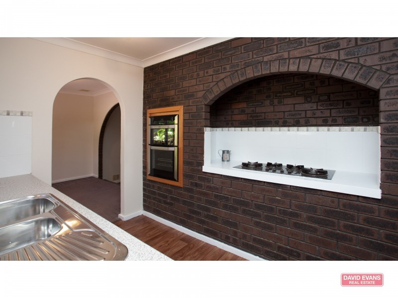 2 Nolyang Crescent, Wanneroo WA 6065