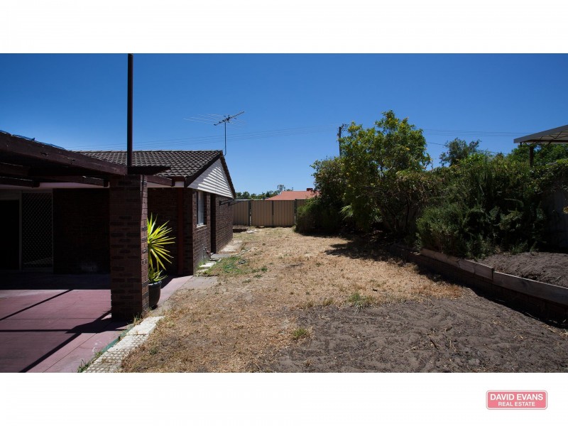 2 Nolyang Crescent, Wanneroo WA 6065