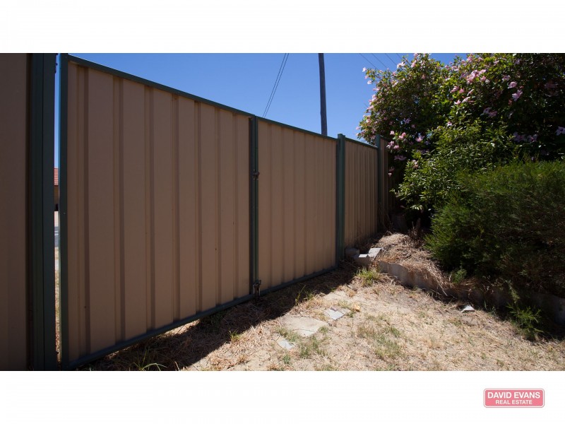 2 Nolyang Crescent, Wanneroo WA 6065