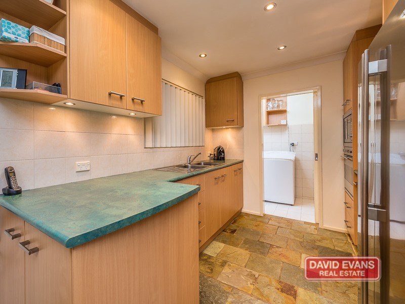 17 Topeka Place, Wanneroo WA 6065