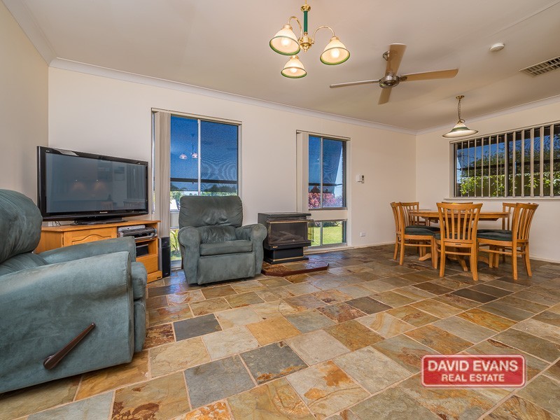 17 Topeka Place, Wanneroo WA 6065