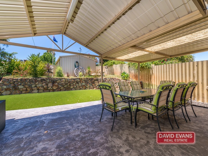 17 Topeka Place, Wanneroo WA 6065