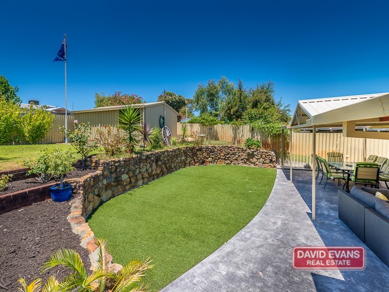 17 Topeka Place, Wanneroo WA 6065