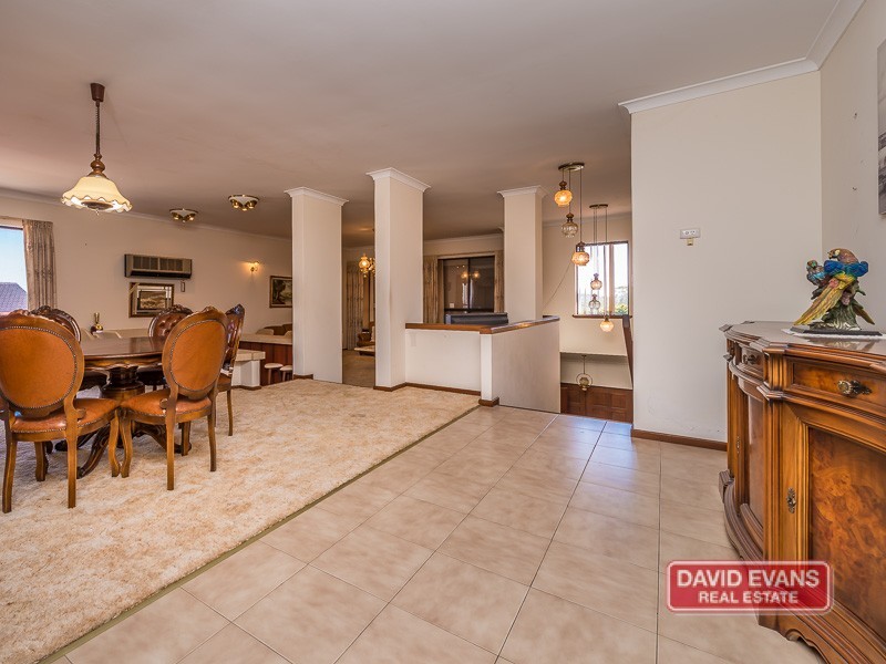 14 Jindinga Way, Wanneroo WA 6065