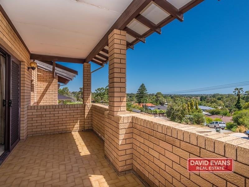 14 Jindinga Way, Wanneroo WA 6065