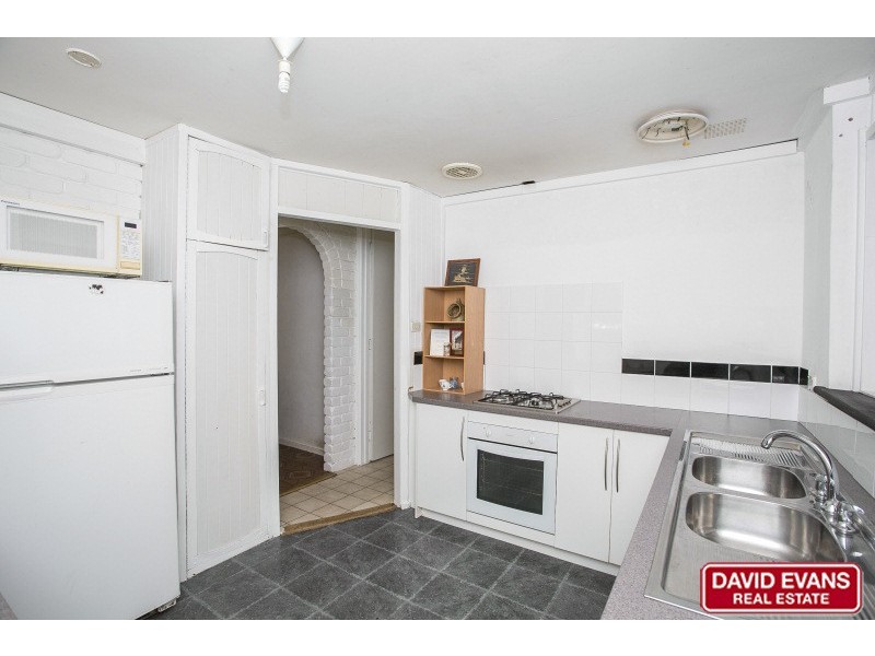 13 Taywood Drive, Wanneroo WA 6065