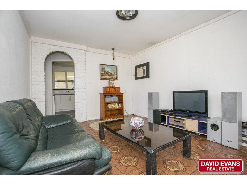 13 Taywood Drive, Wanneroo WA 6065