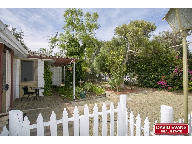 13 Taywood Drive, Wanneroo WA 6065