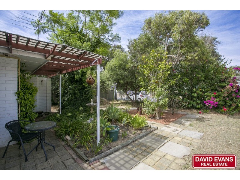 13 Taywood Drive, Wanneroo WA 6065