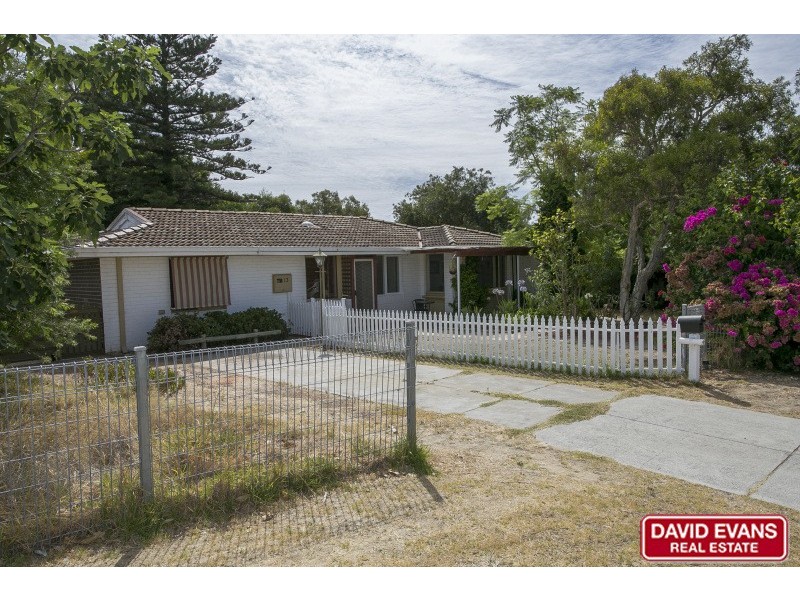 13 Taywood Drive, Wanneroo WA 6065