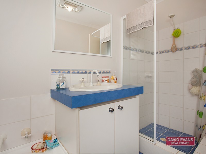 11 Walsall Turn, Hocking WA 6065